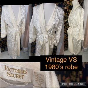 Vintage Gold Tag Victoria’s Secret Robe perfect ivory  bridal robe